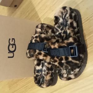UGG Fluffita Panther Print Slide